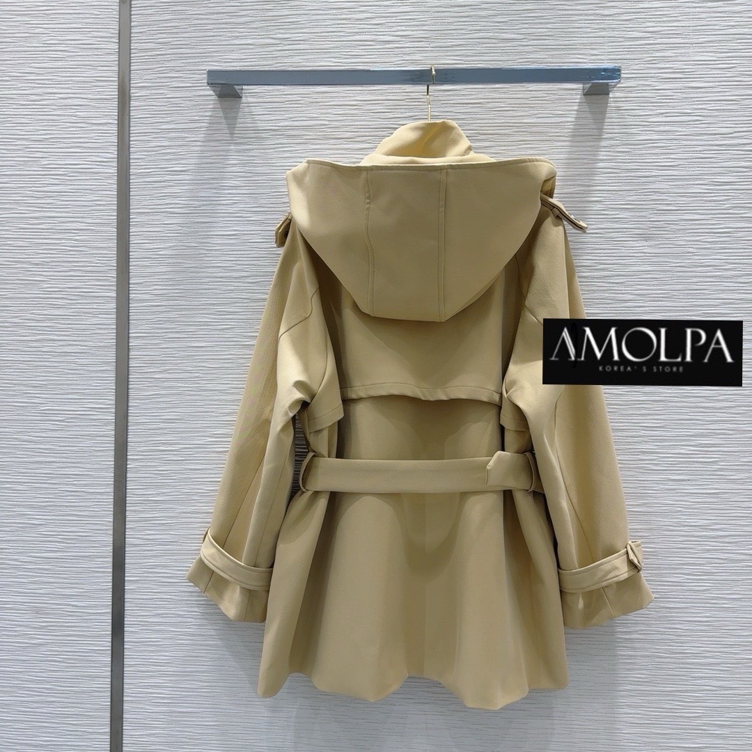 โค้ช CD งาน hiend 1 : 1 เลยน้า งานสวยสุด ปัง.... รุ่นนี้งานนดีมากค่ะ พรีเมียมมม ด้านในเป็นบุนวมมม ห้ามพลาดน้า !! ใส่สบาย : สินค้าคุณภาพ (พร้อมส่ง)