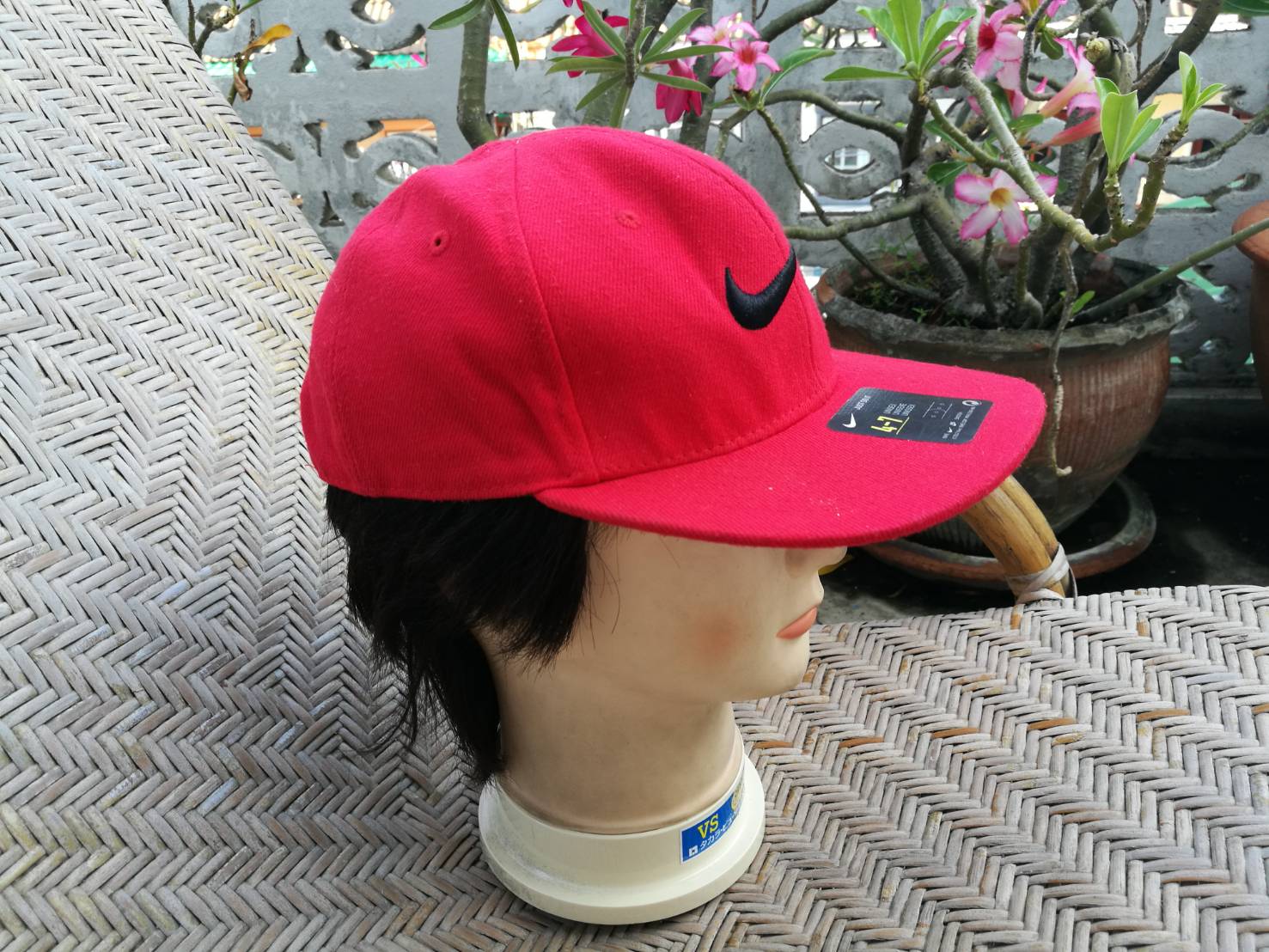 หมวกแก๊ปเด็ก NIKE สีแดงสุดแจ่ม (ของใหม่)