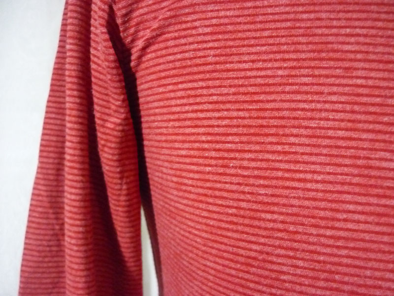 เสื้อฮีทเทคชาย Uniqlo heattech มี2 ไซด์ S L