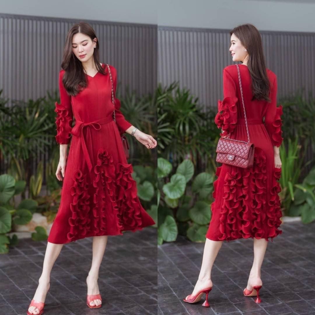 เดรสอัดพลีท งาน AA Premium 🥰 แพตเทิร์นคอวี แขน 3 ส่วน ดีเทลแต่ง แขนพุ่ม 👍🏻 สินค้าคุณภาพ (พร้อมส่ง)