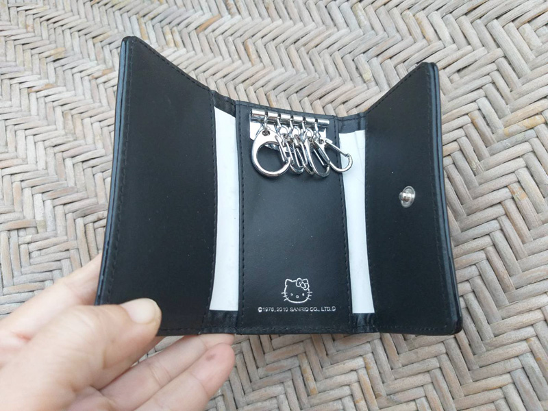 กระเป๋าพวงกุญแจ Kitty ลิขสิทธิ์แท้ (ของใหม่)