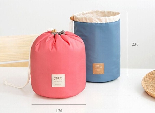 กระเป๋าเครื่องสำอางขนาดใหญ่ มาพร้อมกระเป๋าแยกขนาดเล็ก และถุง PVC ใส่แปรงแต่งหน้า (Travel Dresser Pouch)