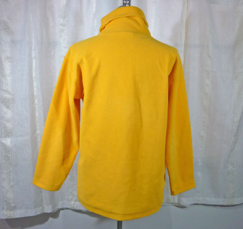 เสื้อแขนยาวผ้าฟลีซ ellesse SzM อุ่นมาก