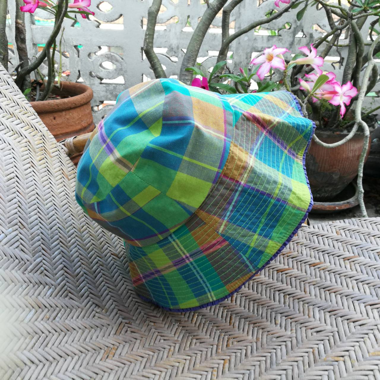 หมวกปีกว้าง สีสวย (ของใหม่)