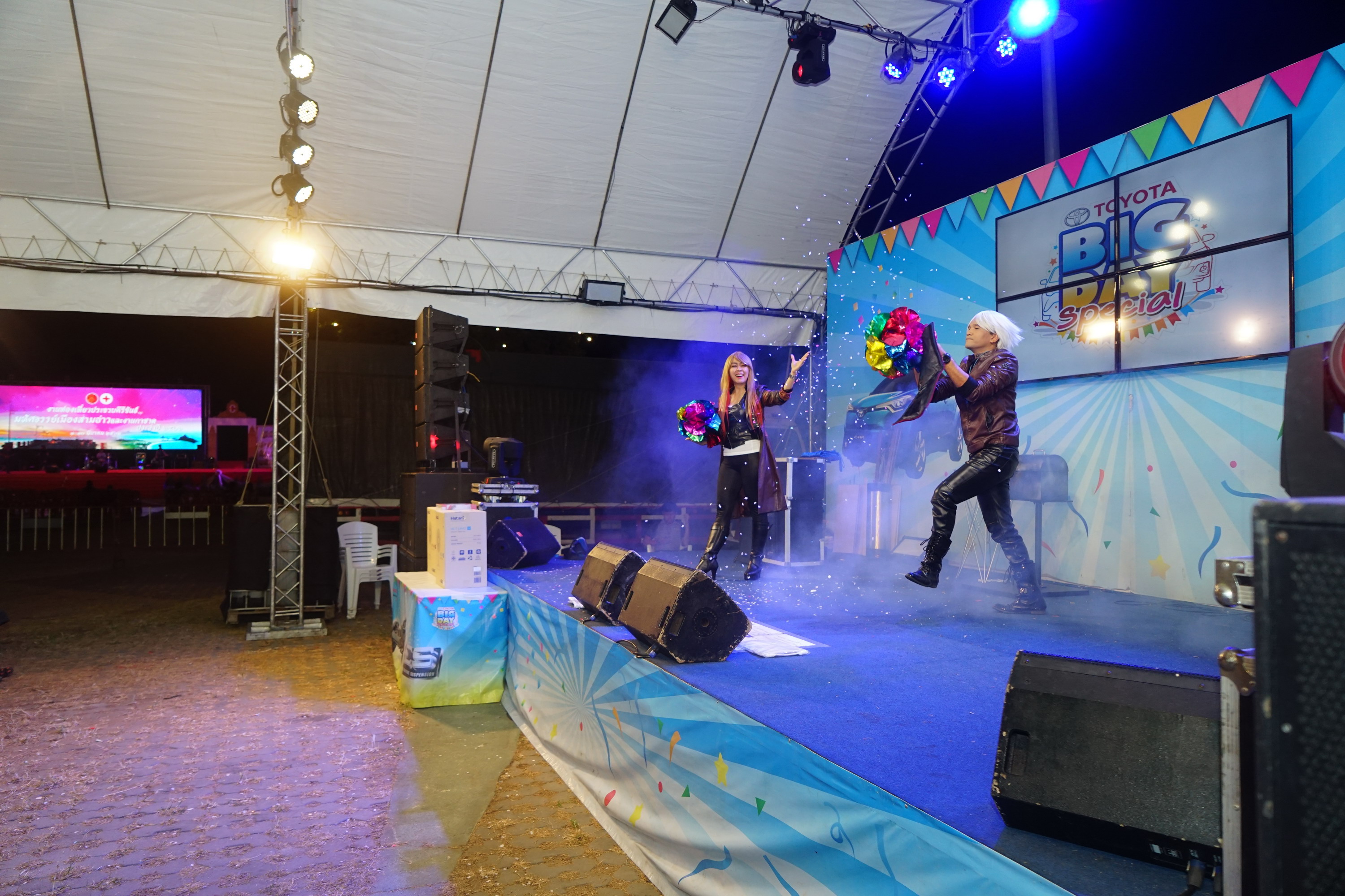 มายากล นักมายากล การแสดง โชว์ Magic Show "งาน TOYOTA BIG DAY" 09/03/2562