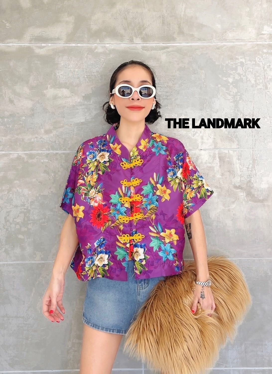 กี่เพ้า เสื้อผ้าไหมอินเดียพิมพ์ลาย ดีไซน์คอจีนกระดุมผ้าผ่าหน้า ชายตรง โทนสีขับผิว ใส่สบาย : สินค้าคุณภาพ (พร้อมส่ง)