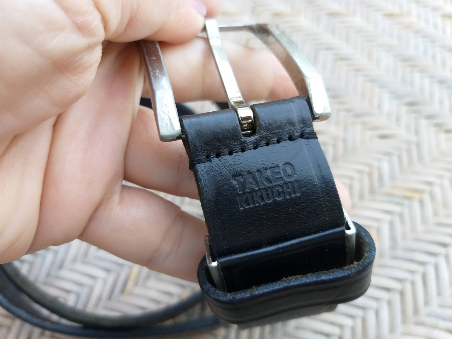 เข็มขัดหนังแท้สีดำ TAKEO KIKUCHI