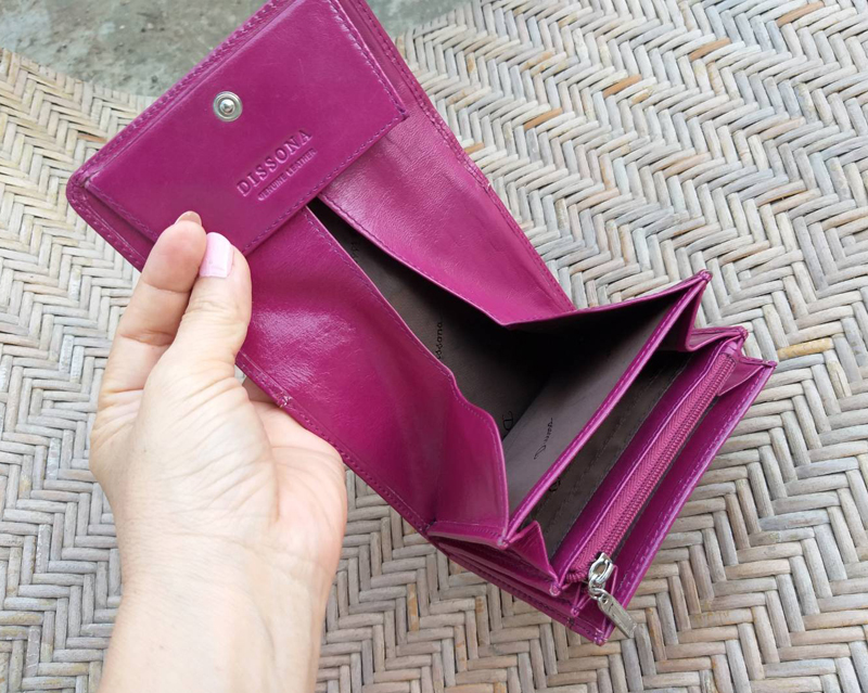 กระเป๋าสตางค์ DISSONA สวยน่ารักมาก หนังแท้