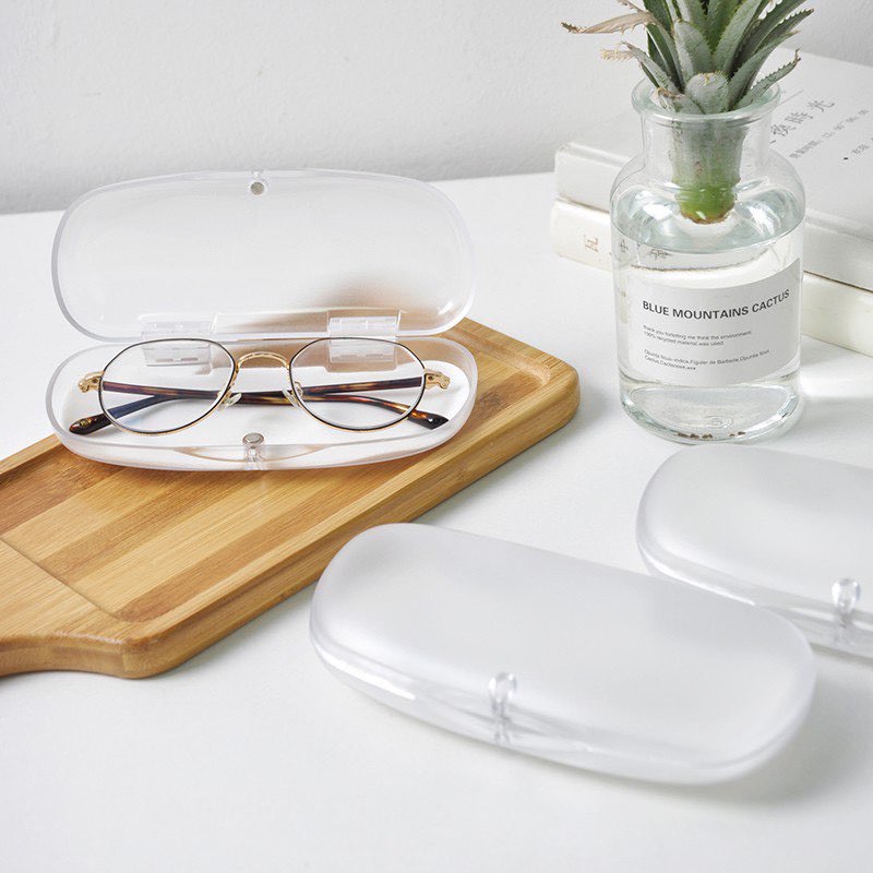 Mokha กล่องแว่นตา กล่องแว่นใส minimal glasses box กล่องแว่นตา มินิมอล ขาวขุ่น สะอาด