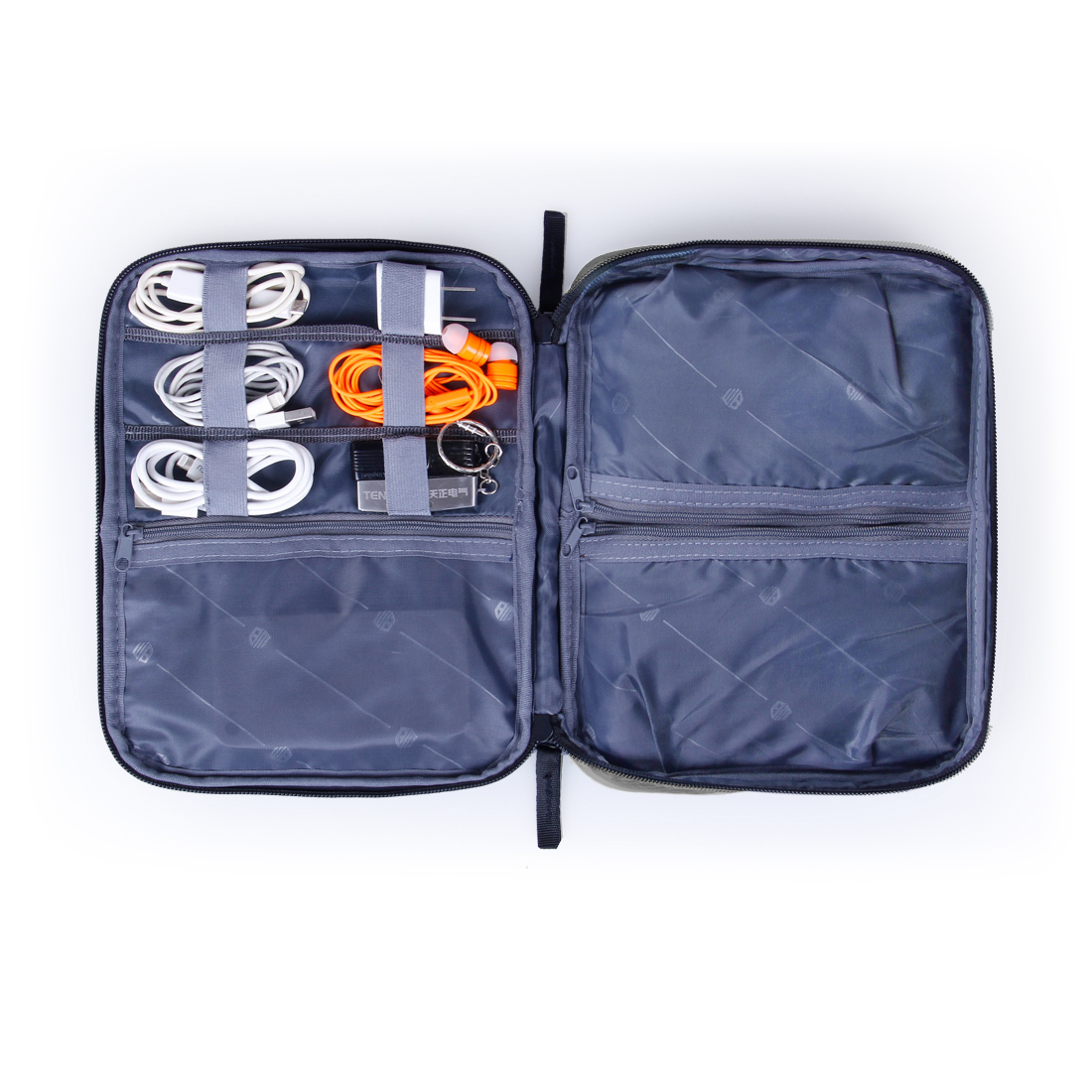 Bagsmart กระเป๋าจัดระเบียบเดินทาง 4 ใบ กันน้ำ พกพาสะดวก ใส่เสื้อผ้า, อุปกรณ์ไอที, อุปกรณ์น้ำ และรองเท้า (Grey)