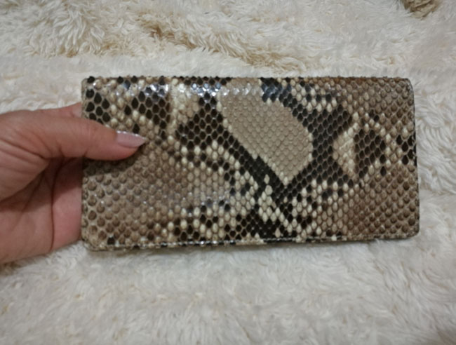 กระเป๋าสตางค์ Genuine Python หลามหนัง หนังแท้ทั้งใบ