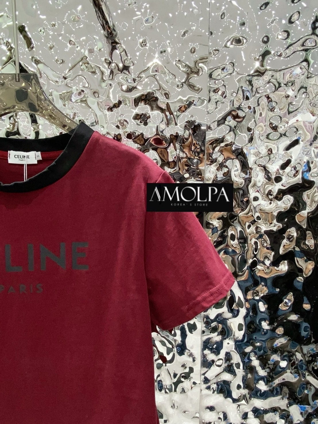 เสื้อยืด CELINE สวยเด่น ลายใหม่ชนช๊อปป สวยม๊ากกกกก เนื้อผ้าดีมากๆค่ะ ผ้าเย็นๆ ใส่สบาย : สินค้าคุณภาพ (พร้อมส่ง)