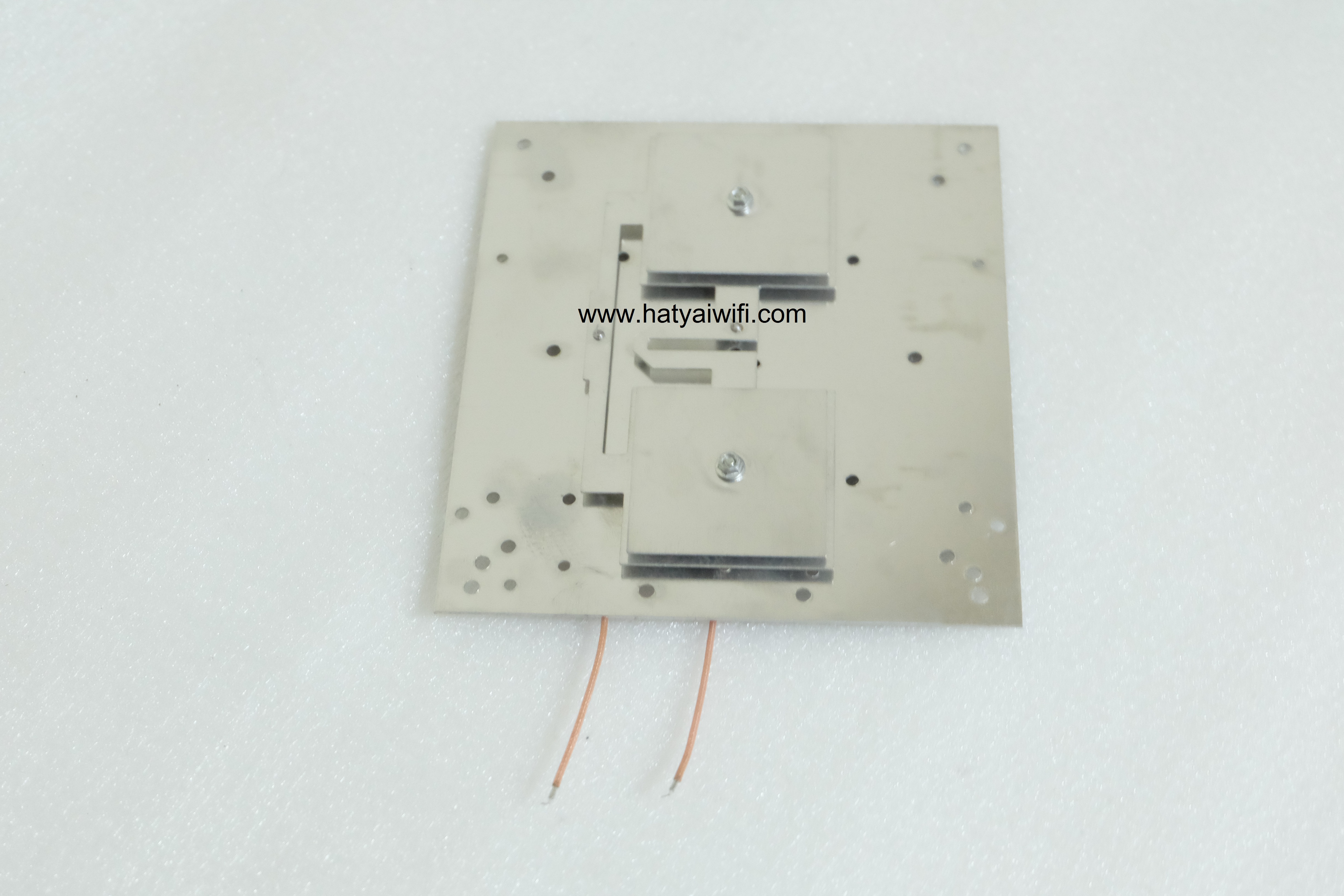 เสา PCB Panel MIMO 2*2 18dbi - D.I.Y.