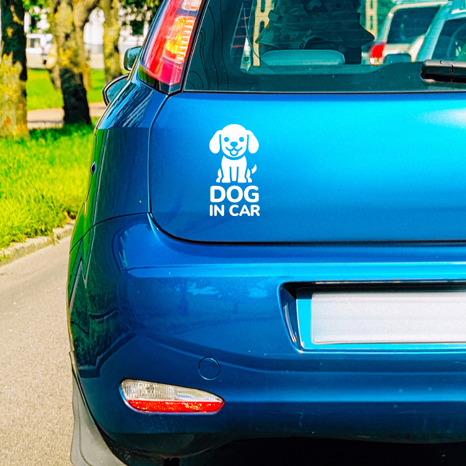 สติ๊กเกอร์ Dog in Car ในรถมีหมา PVC OUTDOOR กันน้ำ ไดคัทสีขาว น่ารัก