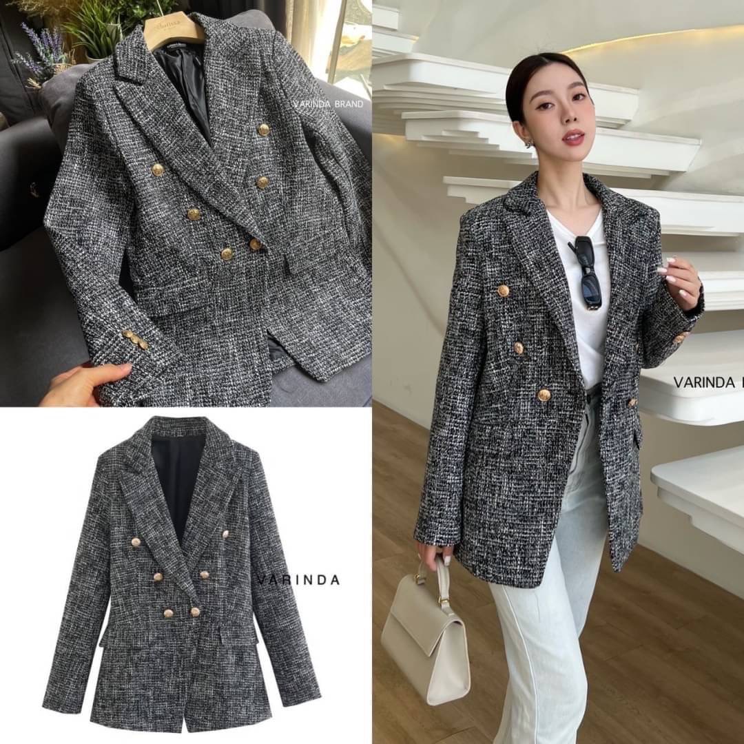 Blazer สีดำแถบขาว ผ้าพรีเมียมทวิต สวยคลาสสิค : สินค้าคุณภาพ (พร้อมส่ง)