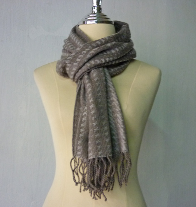 ผ้าพันคอ 100% Cashmere YANGA KASHIMIYA (ของใหม่)