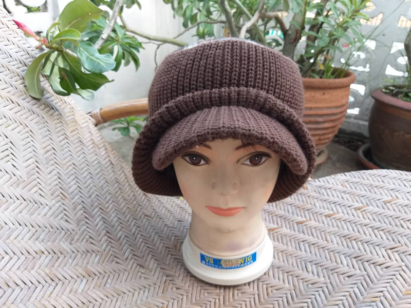 หมวกแก๊ปไหมพรม จากญี่ปุ่น (ของใหม่)