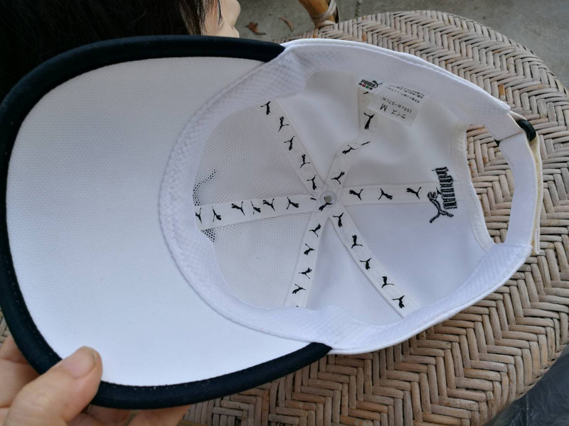 หมวกแก๊ป PUMA สีขาวสวยน่าใส่มาก