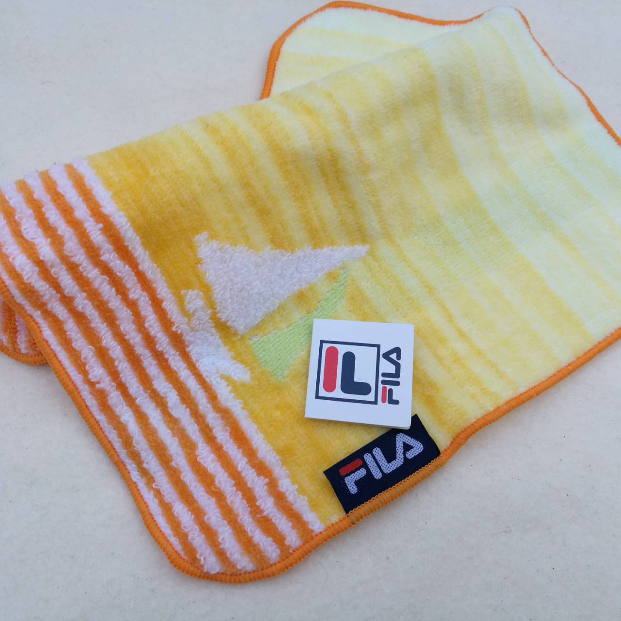 ผ้าขนหนูเช็ดหน้า FILA ของแท้