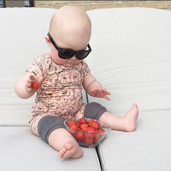 สนับเข่า ถุงเข่า หัดคลาน/หัดเดิน เด็กเล็ก มีกันลื่น Kids Socks