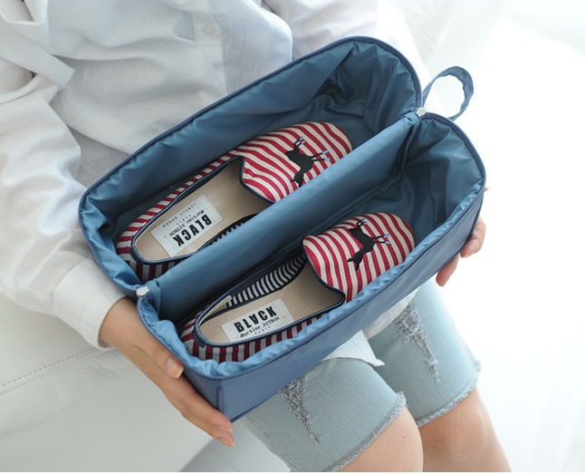 กระเป๋าใส่รองเท้ากันน้ำ อุปกรณ์ห้องน้ำ ผ้าขนหนู หรืออื่น ๆ ได้ตามต้องการ มี 4 สี 4 ลาย ให้เลือก