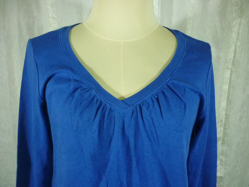 เสื้อแขนยาว Uniqlo SzL-XL ผ้านิ่มมาก