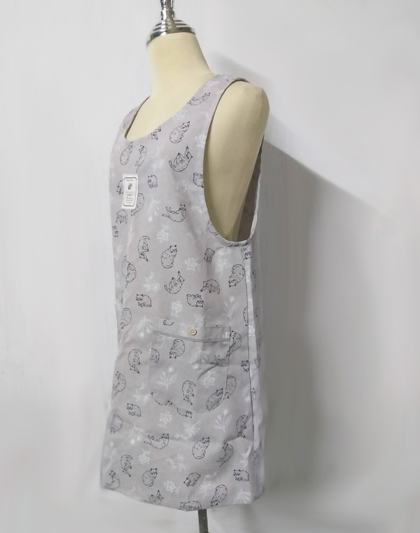 ผ้ากันเปื้อน KURONEKO CLUB ทาสแมวต้องไม่พลาด