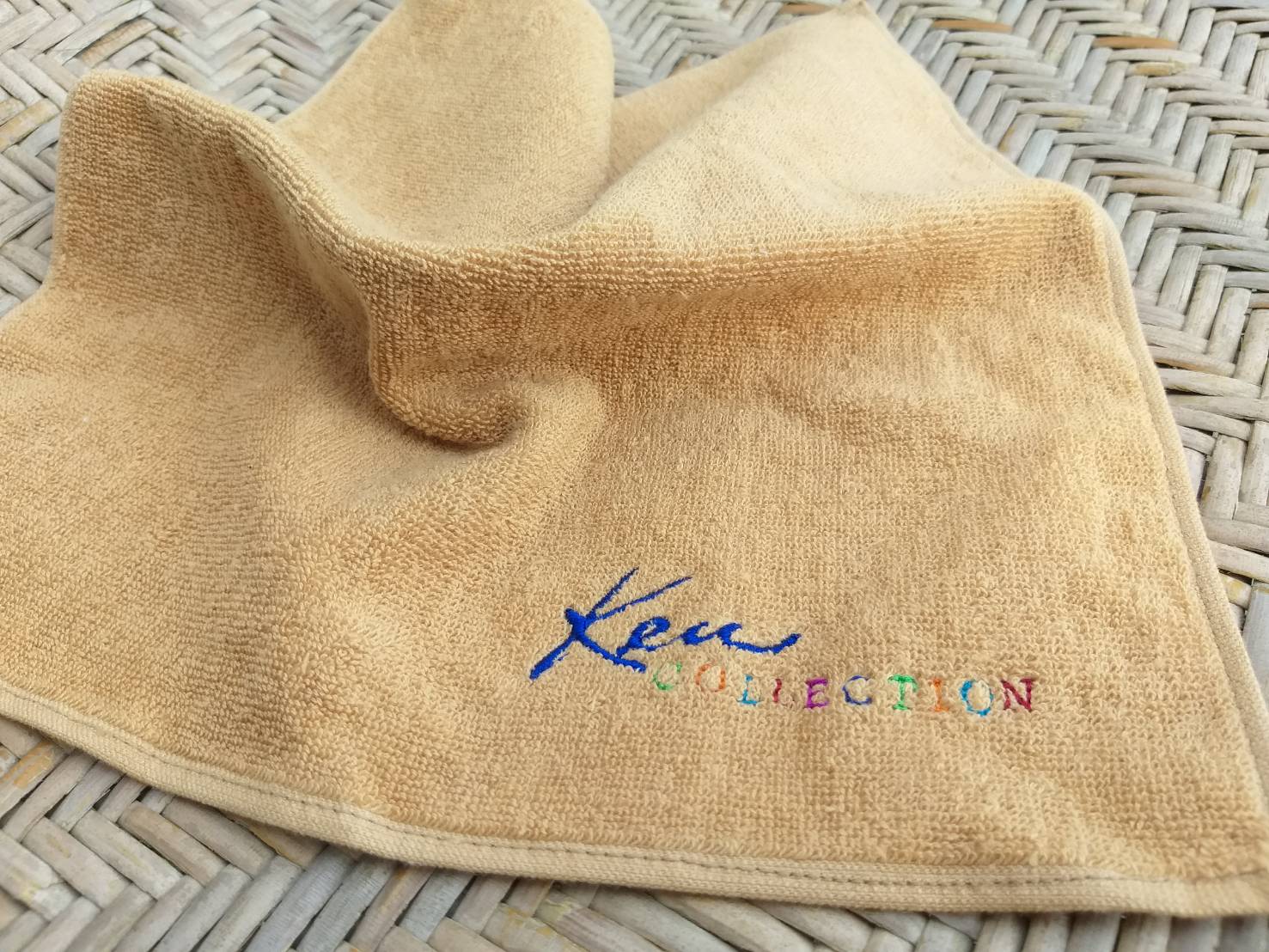ผ้าขนหนูเช็ดหน้าแบรนด์เนม KEN COLLECTION