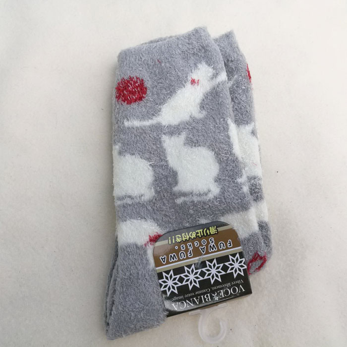 ถุงเท้าเนื้อปุยสุดนุ่มมม ลายน้องแมววววว