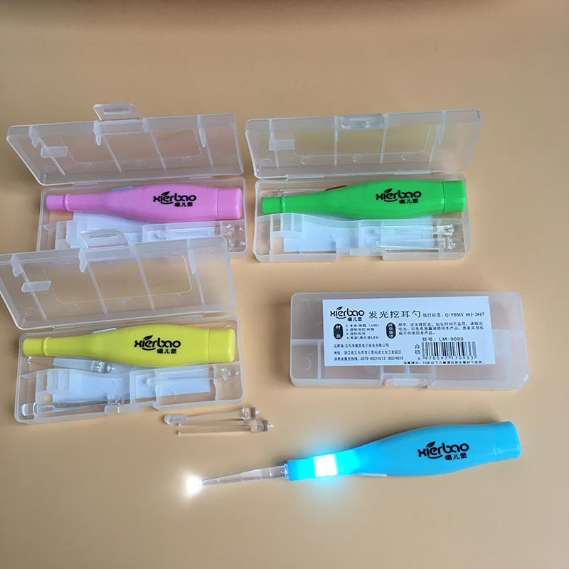 ที่แคะหูเด็ก-ผู้ใหญ่ มีไฟส่อง เปลี่ยนหัวได้ พร้อมกล่องเก็บอย่างดี แถมถ่านในตัว