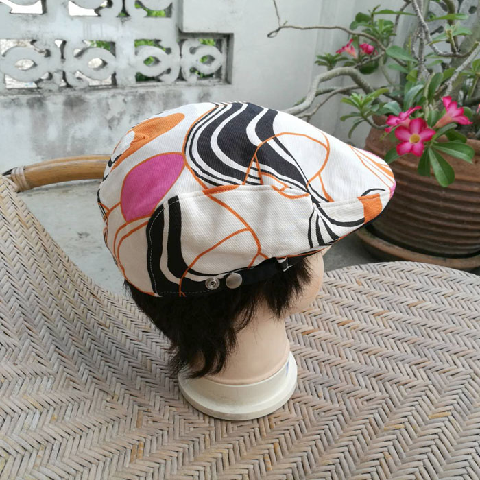 หมวกติงลี่ หมวกแฟลตแค๊ป ลายเก๋มาก ใส่ได้ทั้งหญิงชายเลย