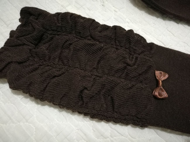 เลกกิ้งแบบแยก 2 ขา น่ารักมาก ผ้าดีมาก อุ่นค่ะ /ของใหม่/