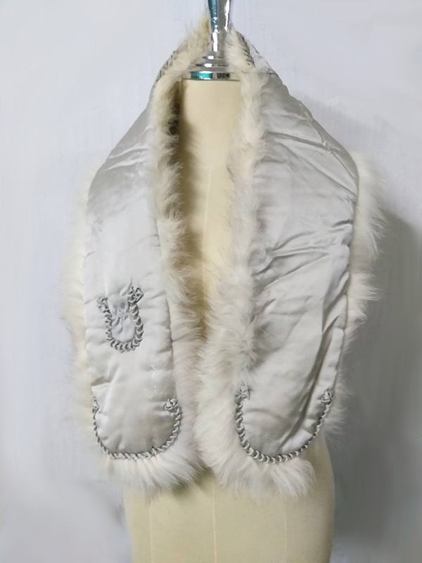ผ้าพันคอ SACA FOX แผงใหญ่ สวยอลังการ