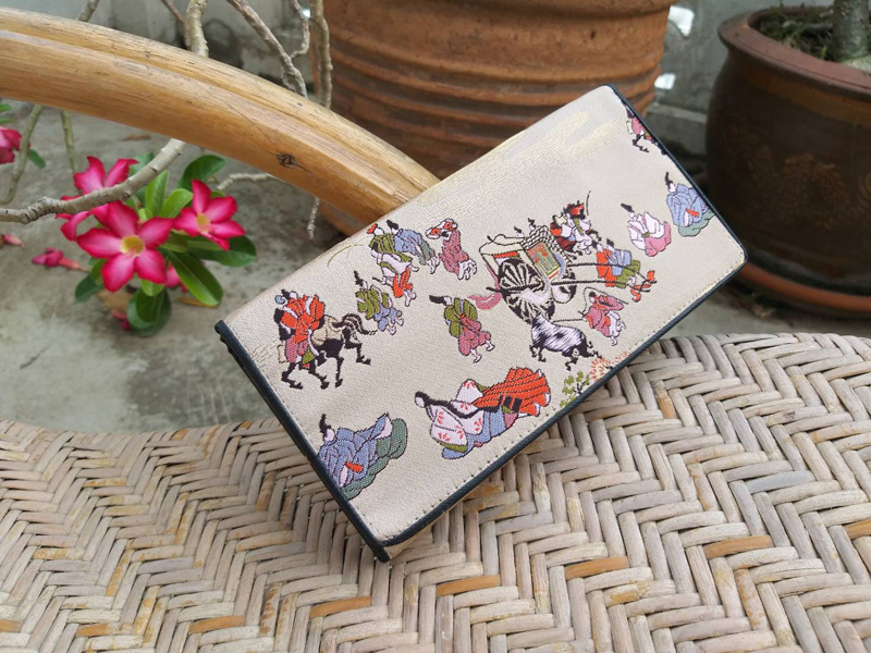 กระเป๋าสตางค์ผ้าทอลายดิ้นทอง แนวญี่ปุ่นโบราณ สวยมากๆ