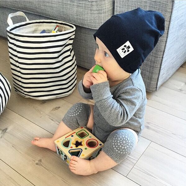 สนับเข่า ถุงเข่า หัดคลาน/หัดเดิน เด็กเล็ก มีกันลื่น Kids Socks