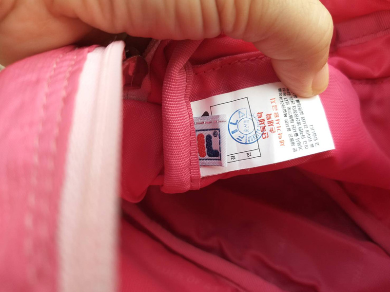 กระเป๋าสะพาย FILA แท้ น่ารักมากก