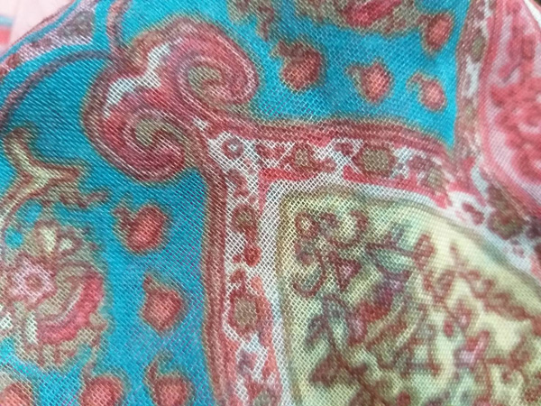 ผ้าคลุมไหล่ผืนใหญ่ je crois soi สวยมาก (ของใหม่)