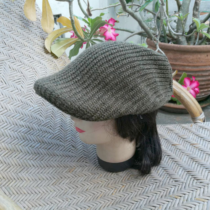 หมวกติงลี่ หมวกแฟลตแค็ป เป็นไหมพรม สวยมาก