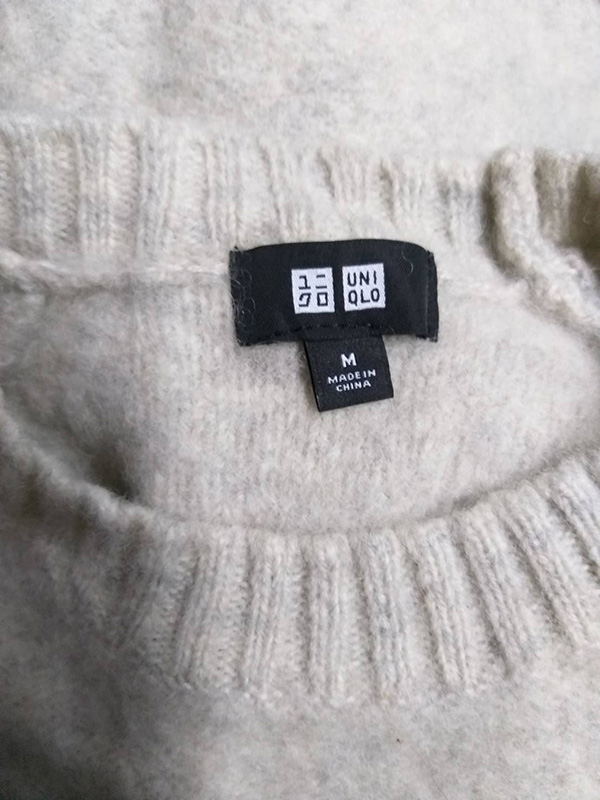 เสื้อไหมพรมเนื้อหนา Uniqlo SzS