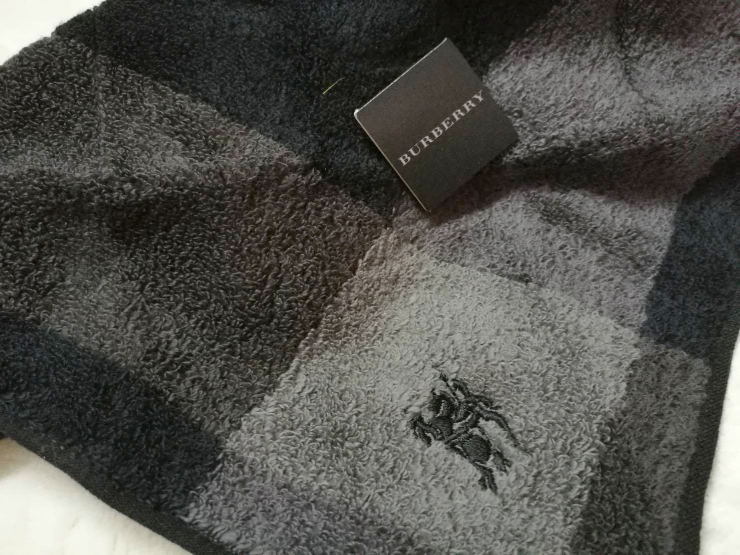ผ้าขนหนูเช็ดหน้า BURBERRY ของแท้