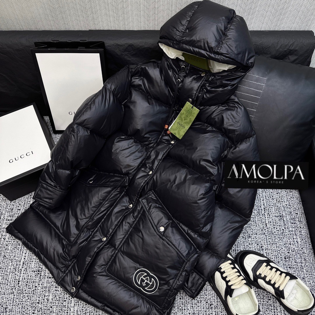 BOMBER JACKET งานแบรนด์ ซับในเป็นงานลาย GG งานผ้าอย่างดี หนานุ่ม เหมือนช๊อปเด๊ะ งานอย่างดี : สินค้าคุณภาพ (พร้อมส่ง)