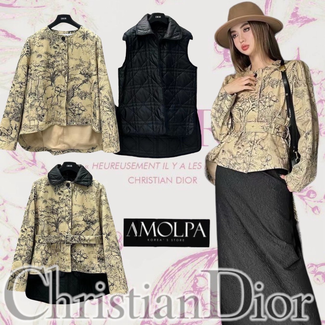 SET 2 PCS TREND COAT Signature แบรนด์ CD ตัว JACKET เป็นกั๊กนวมสวยๆ มาพร้อมโค้ชตัวยาว สวยยยหรูดูแพง: สินค้าคุณภาพ (พร้อมส่ง)