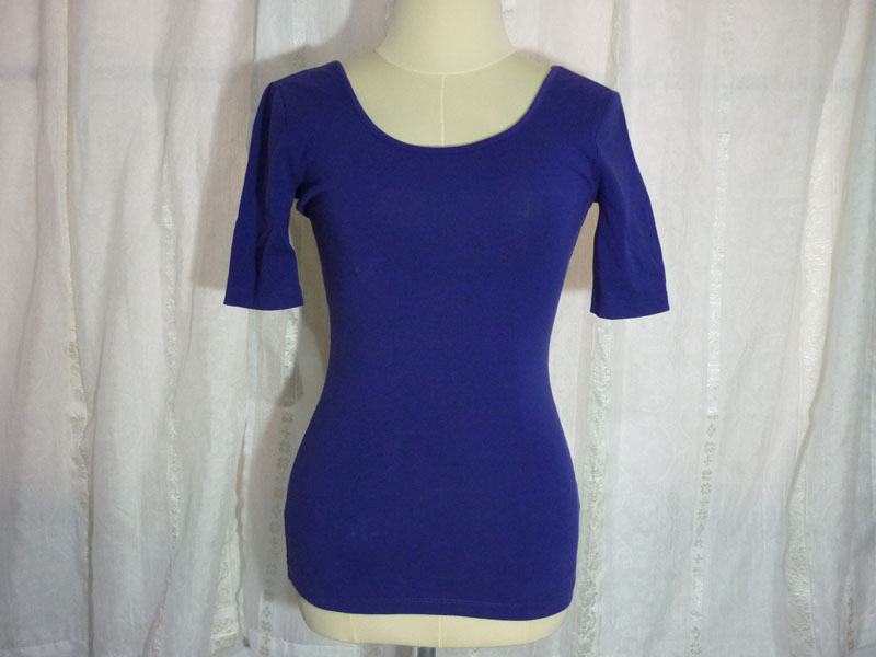 เสื้อยืดรัดรูป H&M ไซด์ S