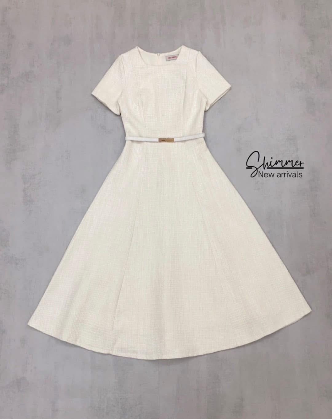 มิดิเดรสผ้าทวีดดีไซน์สุดคลาสสิค มาพร้อมเข็มขัดเข้าเซต ใส่สบาย : สินค้าคุณภาพ (พร้อมส่ง)