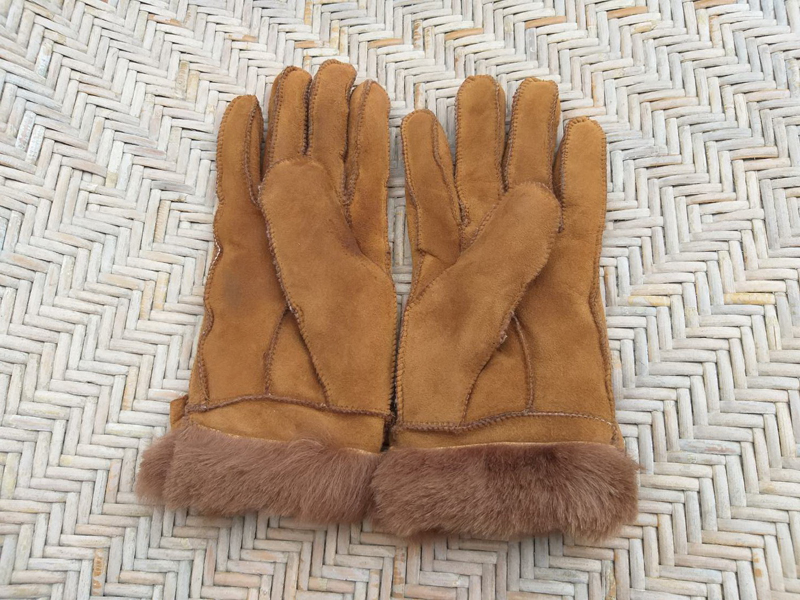 ถุงมือ JILL ผ้าชามัวร์บุขนทั้งมือ อุ่นติดลบ