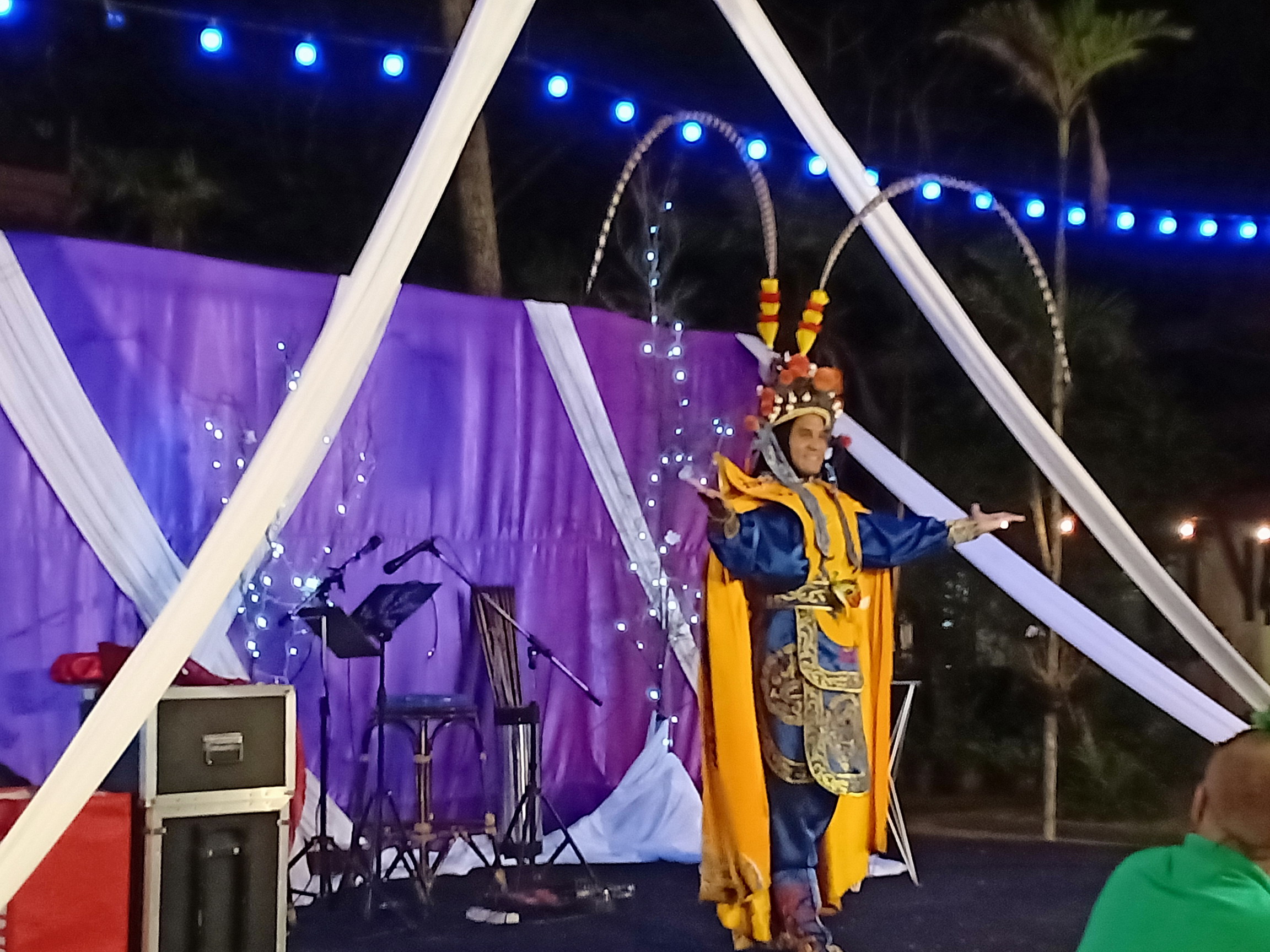 มายากล นักมายากล การแสดง โชว์ Magic Show Event "งานเลี้ยงปีใหม่ 31/12/2561