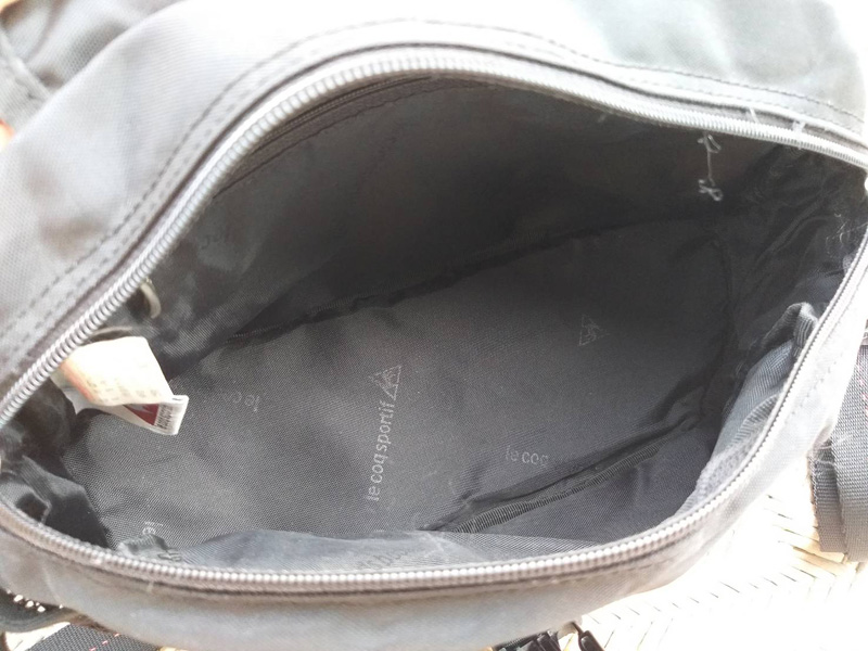 กระเป๋าสะพาย le coq sportif สวยมาก