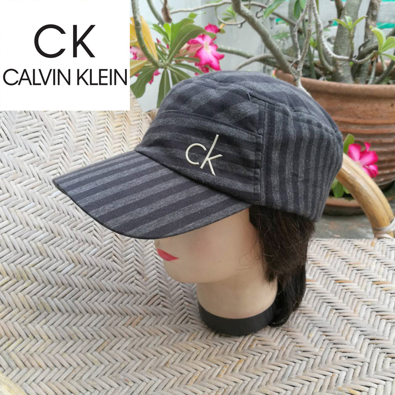 หมวกปีกแก๊ปทรงนิวส์บอย Calvin Klein น่ารักมากกก