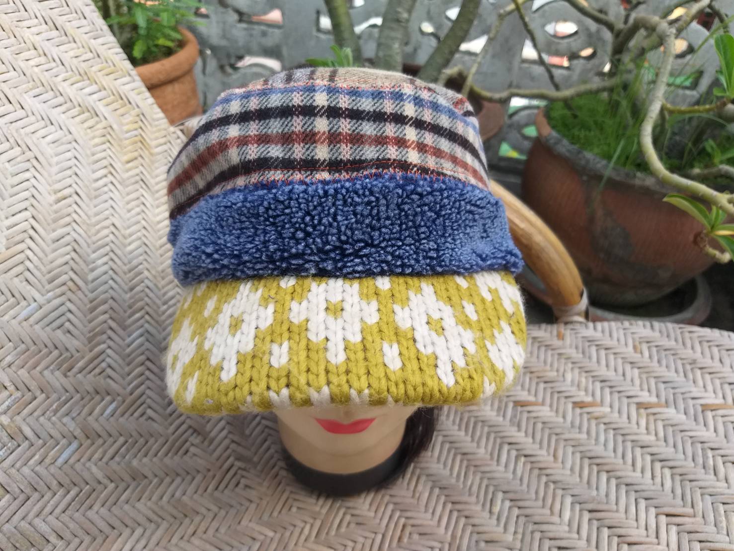 หมวกแก๊ปไหมพรม grace hats สวยและอุ่นมาก