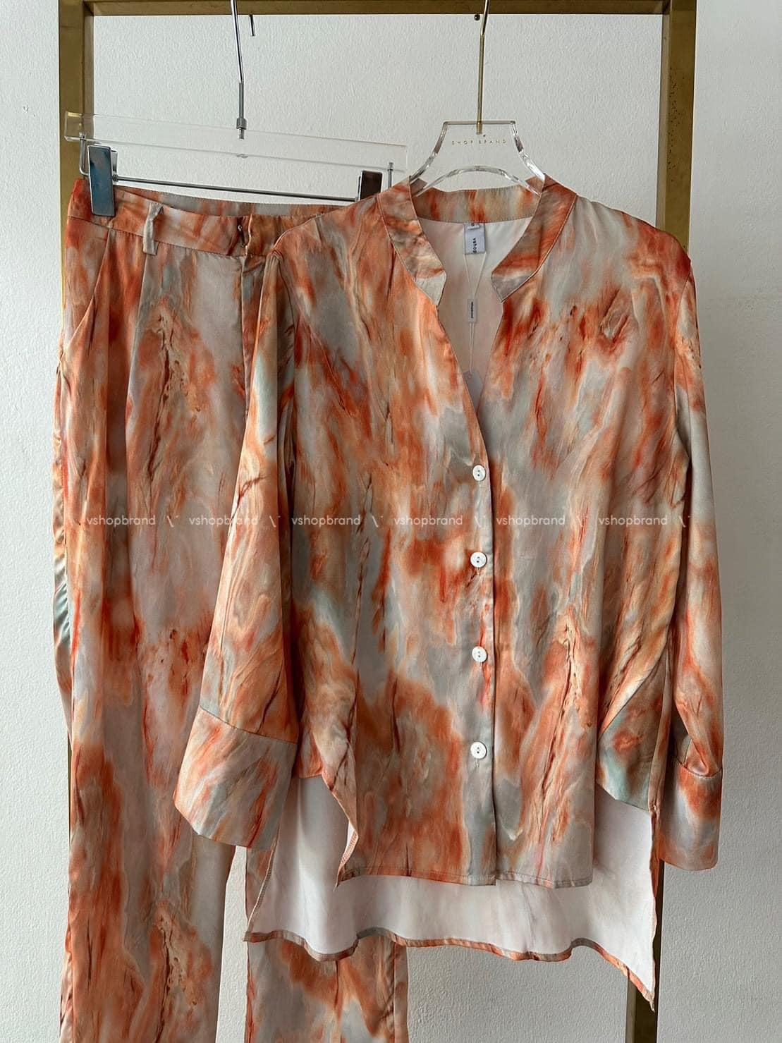 Set เสื้อเชิ้ตลายสาดสี + กางเกงขายาว สินค้าคุณภาพ (พร้อมส่ง)